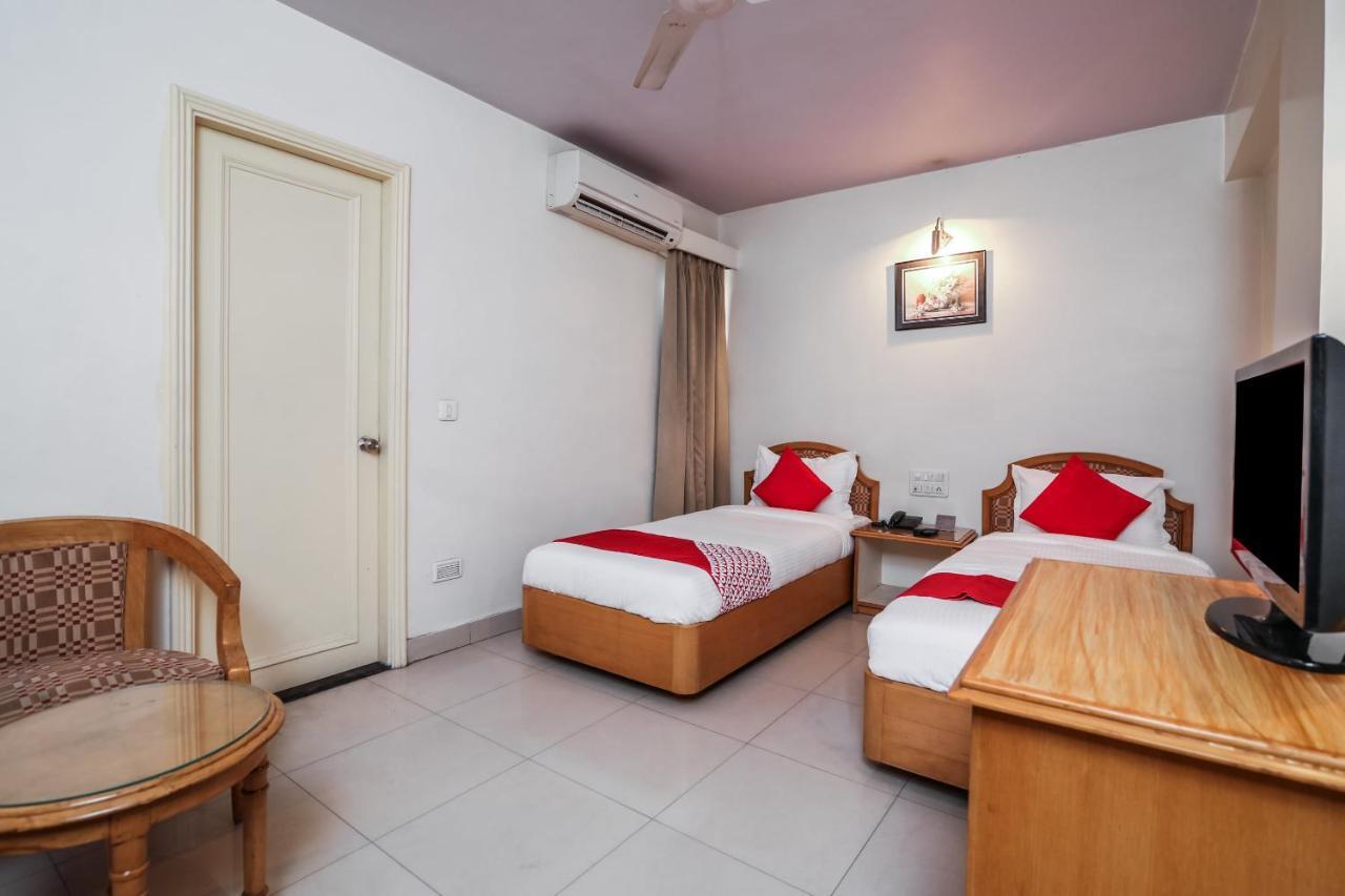 Oyo 15359 Hotel Kachandeep Jaipur Ngoại thất bức ảnh